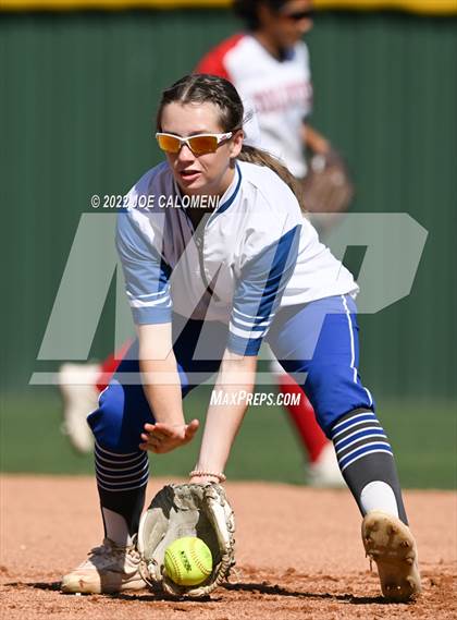 Thumbnail 1 in Lee vs MacArthur [Douglas] photogallery.