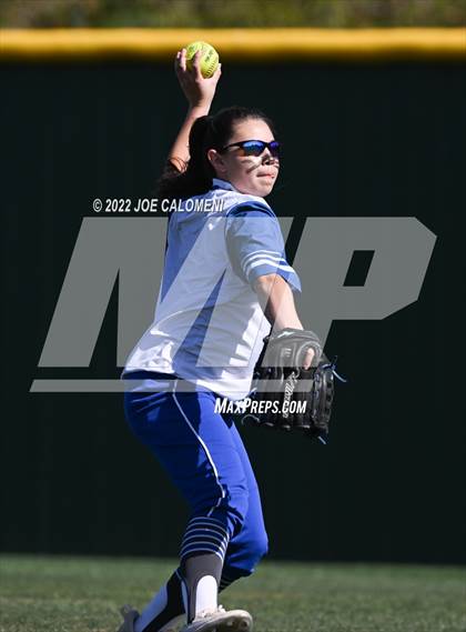 Thumbnail 1 in Lee vs MacArthur [Douglas] photogallery.