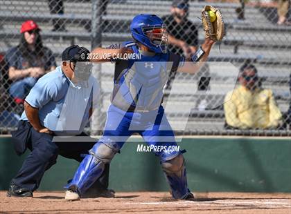 Thumbnail 3 in Lee vs MacArthur [Douglas] photogallery.