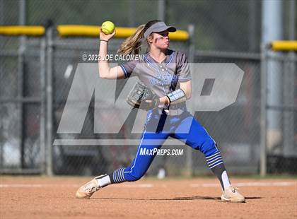 Thumbnail 3 in Lee vs MacArthur [Douglas] photogallery.
