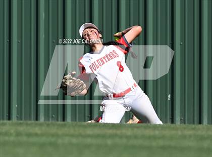 Thumbnail 2 in Lee vs MacArthur [Douglas] photogallery.