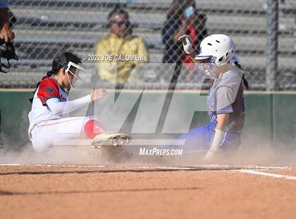 Thumbnail 2 in Lee vs MacArthur [Douglas] photogallery.