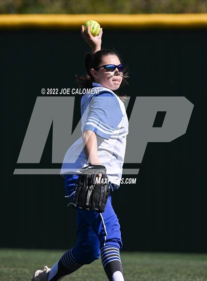 Thumbnail 3 in Lee vs MacArthur [Douglas] photogallery.