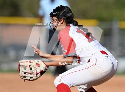 Thumbnail 1 in Lee vs MacArthur [Douglas] photogallery.