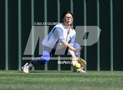Thumbnail 2 in Lee vs MacArthur [Douglas] photogallery.
