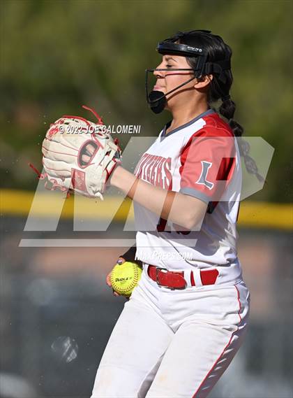 Thumbnail 2 in Lee vs MacArthur [Douglas] photogallery.
