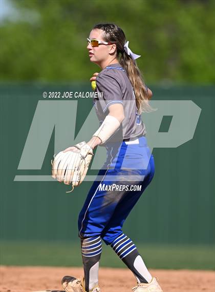 Thumbnail 2 in Lee vs MacArthur [Douglas] photogallery.
