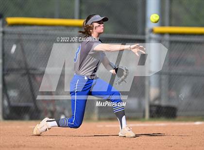 Thumbnail 1 in Lee vs MacArthur [Douglas] photogallery.