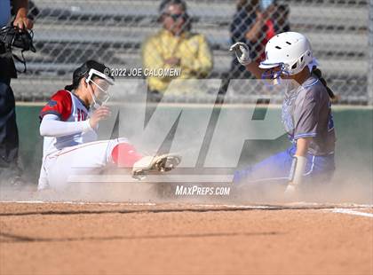 Thumbnail 2 in Lee vs MacArthur [Douglas] photogallery.