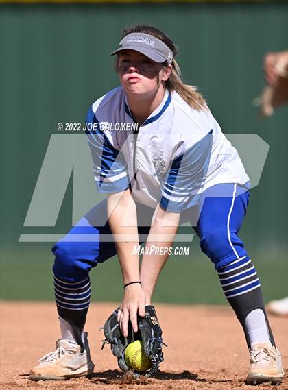 Thumbnail 3 in Lee vs MacArthur [Douglas] photogallery.