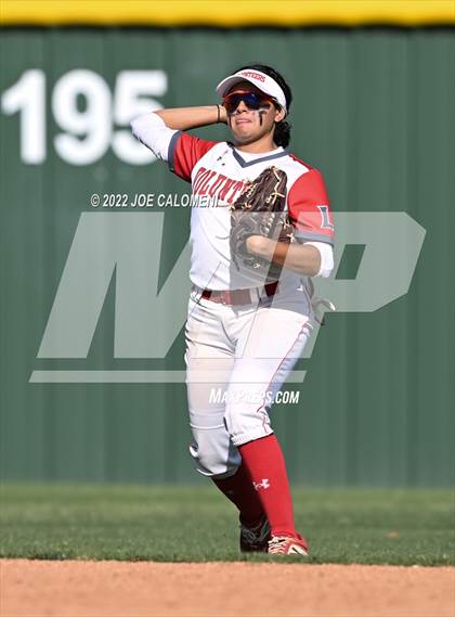 Thumbnail 2 in Lee vs MacArthur [Douglas] photogallery.