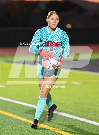 Thumbnail 1 in Mingus @ Goldwater photogallery.