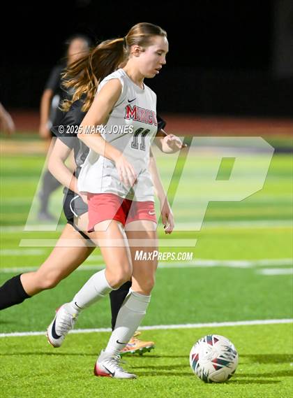 Thumbnail 1 in Mingus @ Goldwater photogallery.