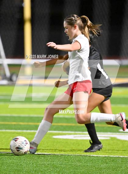 Thumbnail 3 in Mingus @ Goldwater photogallery.