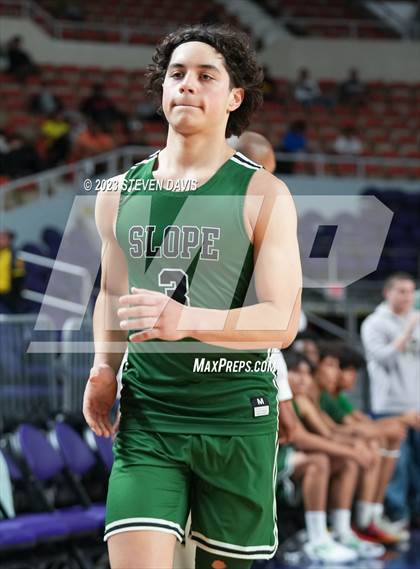 Thumbnail 2 in Sunnyslope vs. Perry (AIA Open Final) photogallery.