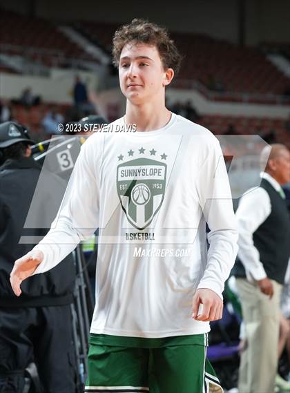 Thumbnail 1 in Sunnyslope vs. Perry (AIA Open Final) photogallery.