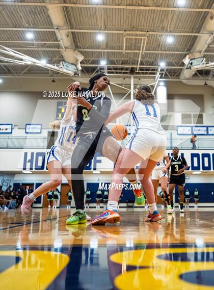 Thumbnail 3 in Discovery @ Chamblee photogallery.