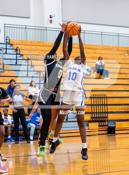 Thumbnail 1 in Discovery @ Chamblee photogallery.