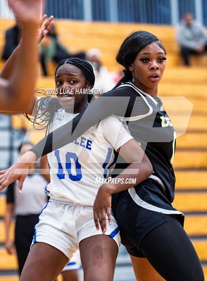 Thumbnail 1 in Discovery @ Chamblee photogallery.