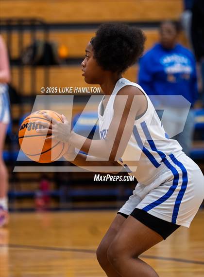 Thumbnail 2 in Discovery @ Chamblee photogallery.