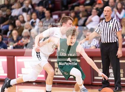 Thumbnail 3 in Canton Central Catholic @ Aquinas photogallery.