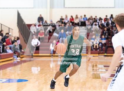 Thumbnail 2 in Canton Central Catholic @ Aquinas photogallery.
