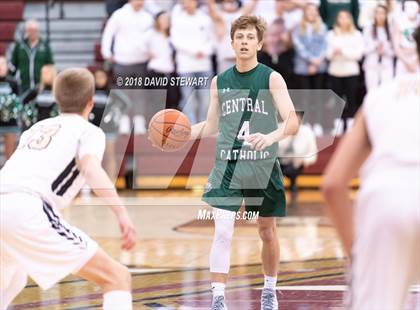 Thumbnail 1 in Canton Central Catholic @ Aquinas photogallery.