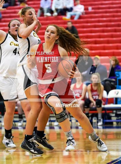 Thumbnail 3 in Plainfield vs. Avon (IHSAA 4A Second Round Playoff) photogallery.