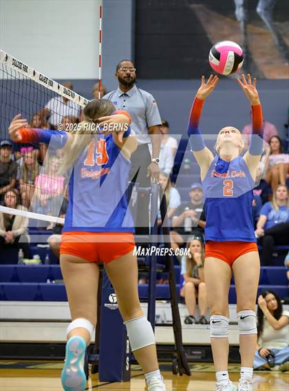 Thumbnail 3 in College Park vs Grand Oaks photogallery.