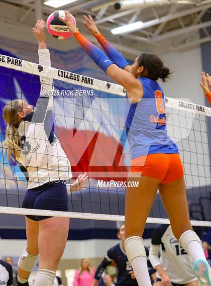 Thumbnail 3 in College Park vs Grand Oaks photogallery.