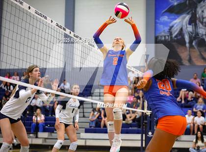 Thumbnail 3 in College Park vs Grand Oaks photogallery.