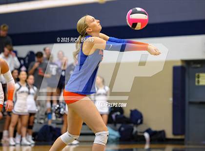 Thumbnail 1 in College Park vs Grand Oaks photogallery.