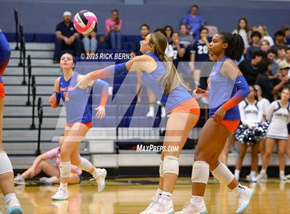 Thumbnail 2 in College Park vs Grand Oaks photogallery.