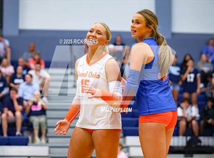 Thumbnail 2 in College Park vs Grand Oaks photogallery.