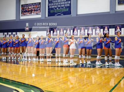 Thumbnail 2 in College Park vs Grand Oaks photogallery.