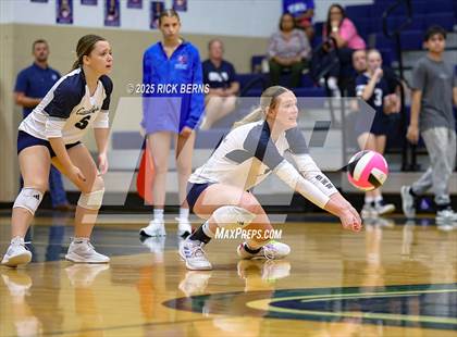 Thumbnail 3 in College Park vs Grand Oaks photogallery.