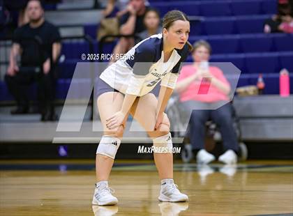 Thumbnail 3 in College Park vs Grand Oaks photogallery.