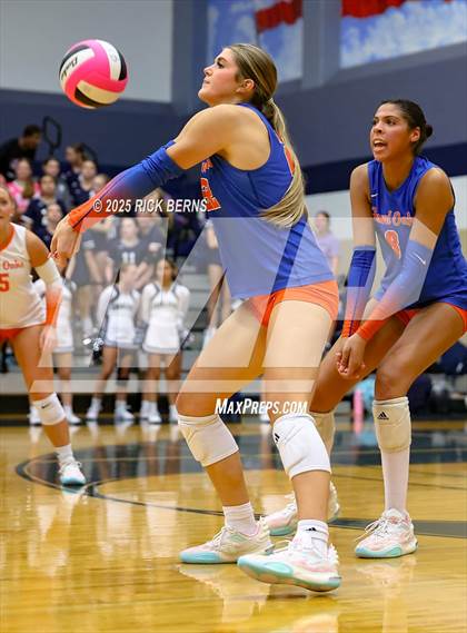 Thumbnail 3 in College Park vs Grand Oaks photogallery.