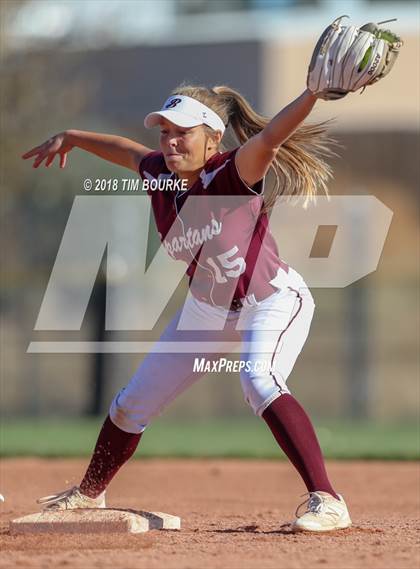 Thumbnail 3 in Berthoud vs. Mountain View (CHSAA 4A Semifinal) photogallery.