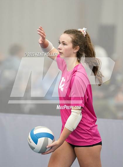 Thumbnail 1 in St. Mary Catholic Central vs. Grand Haven (Beast of the East) photogallery.