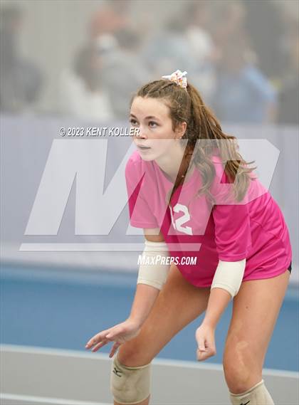 Thumbnail 1 in St. Mary Catholic Central vs. Grand Haven (Beast of the East) photogallery.