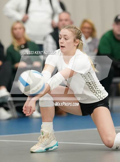 Thumbnail 3 in St. Mary Catholic Central vs. Grand Haven (Beast of the East) photogallery.