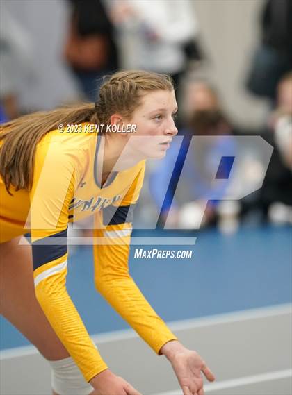 Thumbnail 3 in St. Mary Catholic Central vs. Grand Haven (Beast of the East) photogallery.
