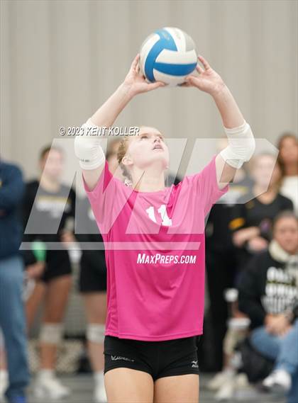Thumbnail 3 in St. Mary Catholic Central vs. Grand Haven (Beast of the East) photogallery.