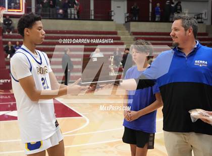 Thumbnail 1 in Sacred Heart Cathedral Preparatory vs. Serra (CIF CCS Open Division Final) photogallery.