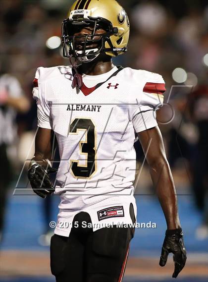 Thumbnail 1 in Alemany @ Chaminade photogallery.