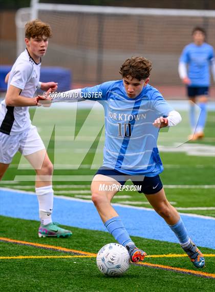 Thumbnail 3 in Oakton @ Yorktown photogallery.
