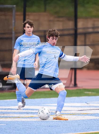 Thumbnail 3 in Oakton @ Yorktown photogallery.