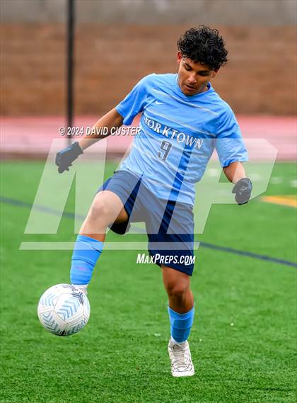 Thumbnail 1 in Oakton @ Yorktown photogallery.
