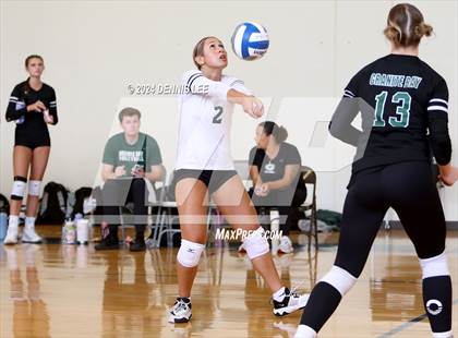 Thumbnail 2 in Granite Bay vs. Bradshaw Christian photogallery.